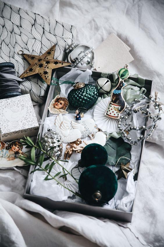 σκανδιναβική-χριστουγεννιάτικη διακόσμηση-σε-σμαραγδί-ιδέες- σκανδιναβική-χριστουγεννιάτικη διακόσμηση-σε-σμαραγδί-ιδέες-