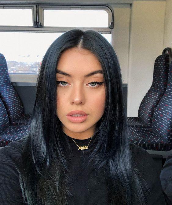 ιδέες-για-μαύρα μαλλιά-τον-Χειμώνα 2022-