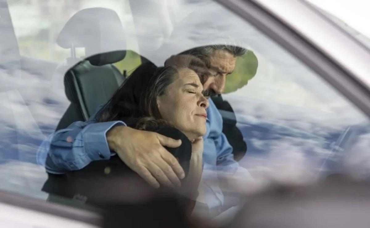 Σασμός: Αντώνης και Μαρίνα πέφτουν στον γκρεμό με το αμάξι