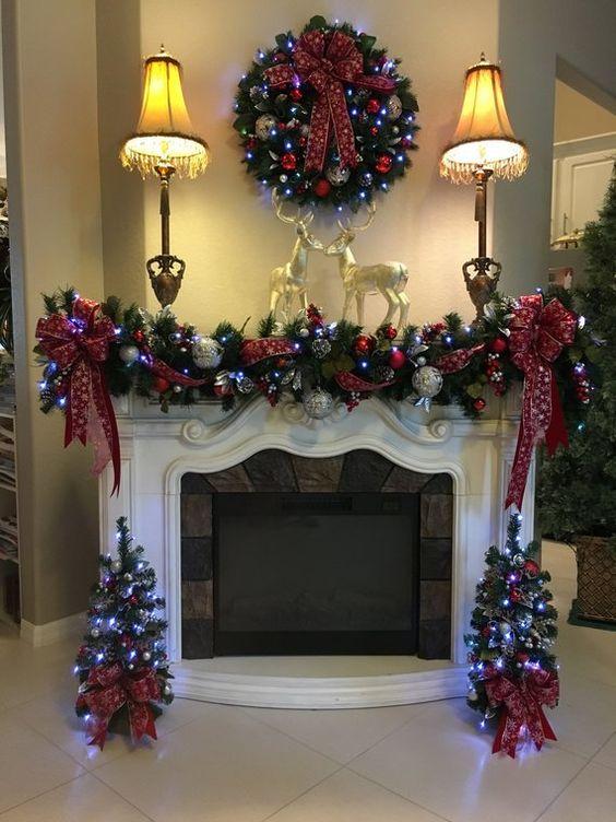 χριστουγεννιάτικη-διακόσμηση-με-μπλε φωτάκια-στο-τζάκι-ιδέες- χριστουγεννιάτικη-διακόσμηση-με-μπλε φωτάκια-στο-τζάκι-ιδέες-