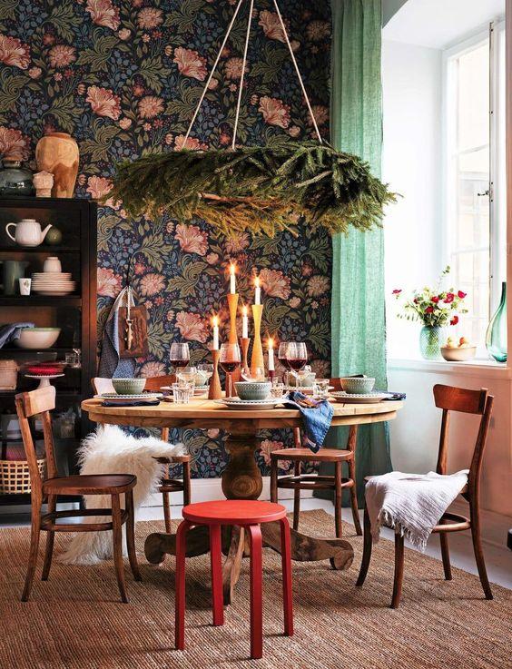 ιδέες-για-χριστουγεννιάτικη-διακόσμηση-στην-τραπεζαρία-και-στον-μπουφέ-Χριστούγεννα 2022-