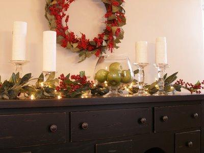 ιδέες-για-χριστουγεννιάτικη-διακόσμηση-στην-τραπεζαρία-και-στον-μπουφέ-Χριστούγεννα 2022-ιδέες-για-χριστουγεννιάτικη-διακόσμηση-στην-τραπεζαρία-και-στον-μπουφέ-Χριστούγεννα 2022-