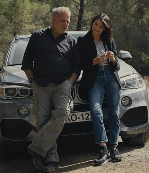 Η Γη της Ελιάς-Ιουλία-Στάθης-