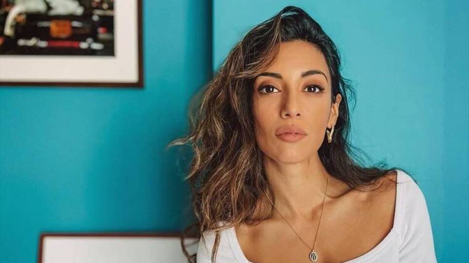 Η Ευγενία Σαμαρά φόρεσε το total pastel σύνολο που σιγουρά θες να αντιγράψεις