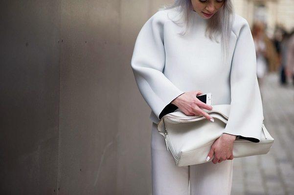 Η Ευγενία Σαμαρά φόρεσε το total pastel σύνολο που σιγουρά θες να αντιγράψεις