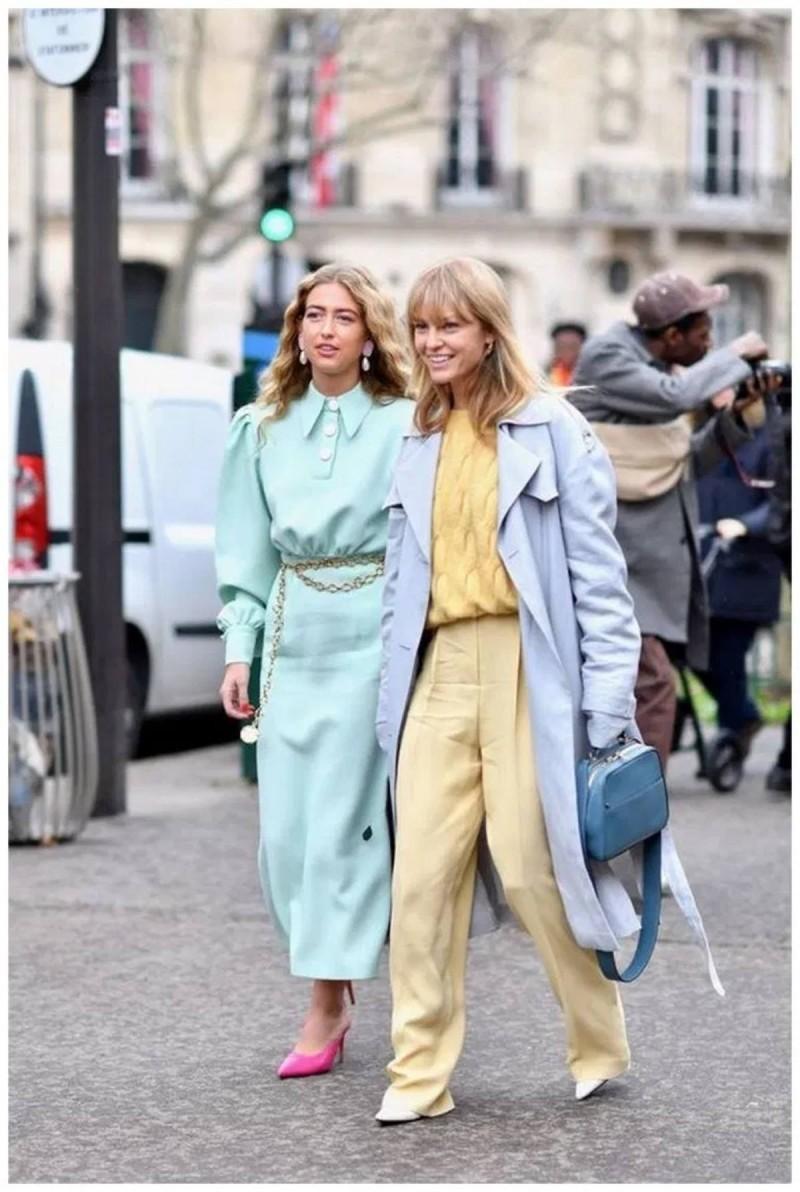 Η Ευγενία Σαμαρά φόρεσε το total pastel σύνολο που σιγουρά θες να αντιγράψεις