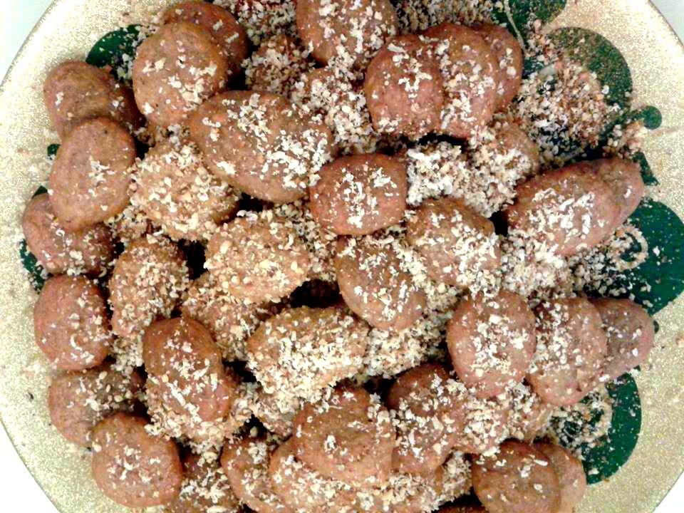 Συνταγή-από-ζαχαροπλαστείο-για-μελομακάρονα