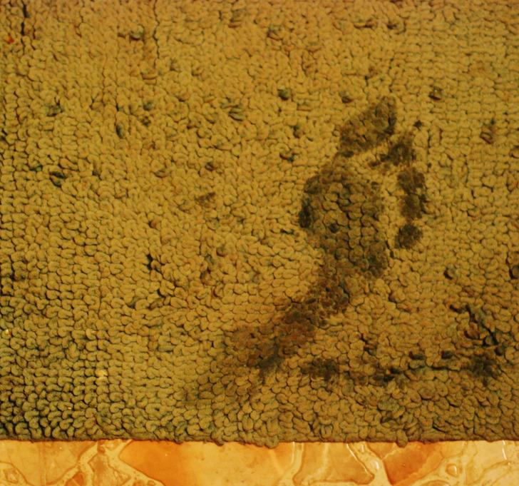 λάθη-που-κάνουν-το-μπάνιο-να-δείχνει-ατακτοποίητο-και-μικρότερο-