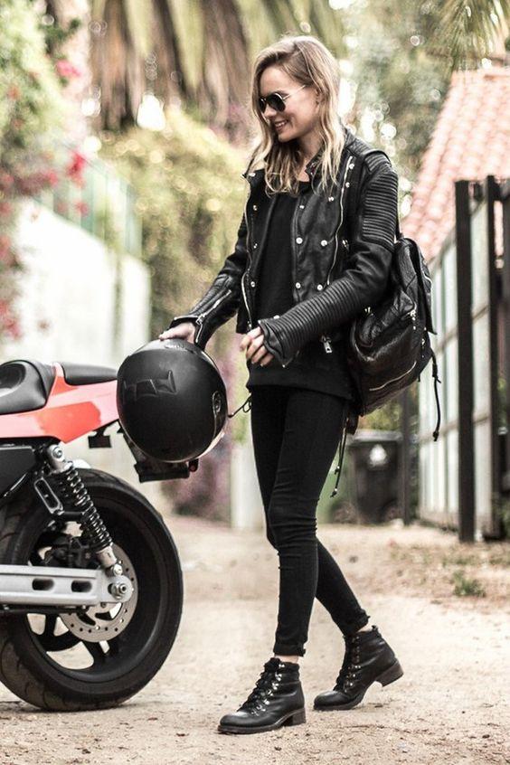 Moto biker ντύσιμο: Η νέα τάση στο γυναικείο ντύσιμο τον Χειμώνα 2023