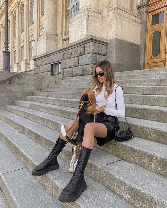 Moto biker ντύσιμο: Η νέα τάση στο γυναικείο ντύσιμο τον Χειμώνα 2023