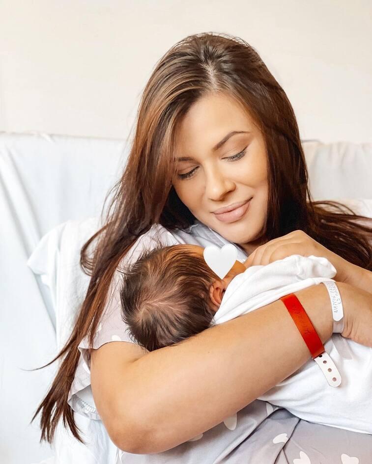 Λάουρα Νάργιες: Αυτή είναι η θεραπεία που κάνει για τα σημάδια εγκυμοσύνης