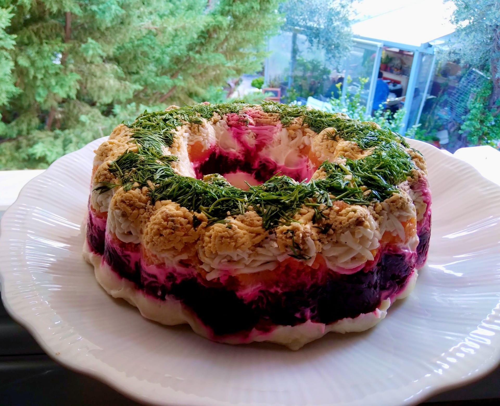 Χριστουγεννιάτικη σαλάτα-φόρμας-συνταγή-