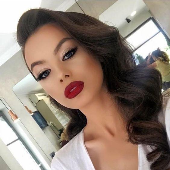 ιδέες-για-χριστουγεννιάτικο μακιγιάζ-Δεκέμβριος 2022-