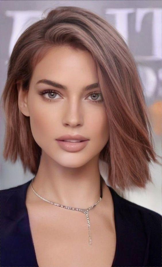 Έλενα Χριστοπούλου : Το κούρεμα της είναι το απόλυτο trend για τον χειμώνα 2023