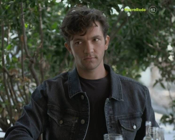 Μαύρο Ρόδο-Πέτρος-