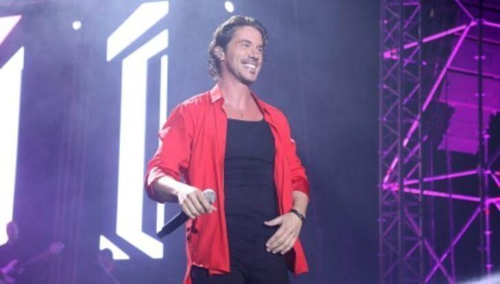 Νίκος Οικονομόπουλος : Αυτός είναι ο αδερφός του που του έχει μεγάλη αδυναμία