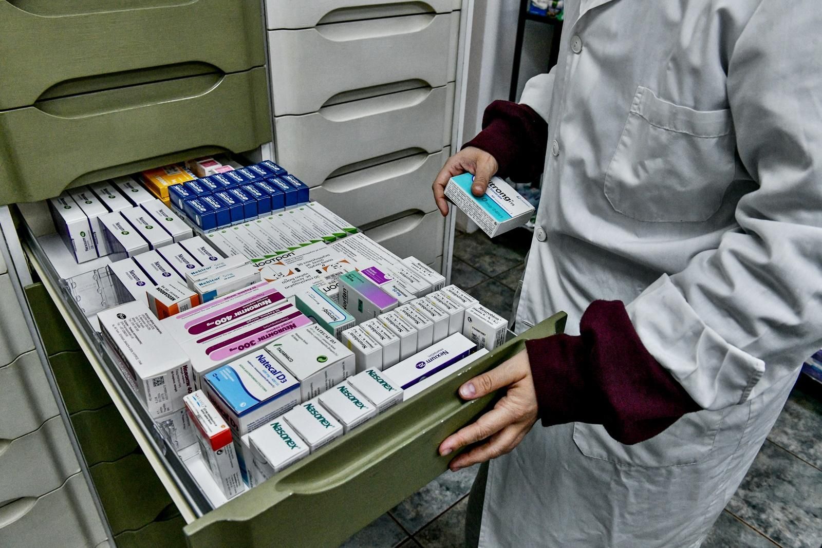 έλλειψη φαρμάκων-δημοσίευση-παιδιάτρου-Γιώργος Χαρίτος- έλλειψη φαρμάκων-δημοσίευση-παιδιάτρου-Γιώργος Χαρίτος-