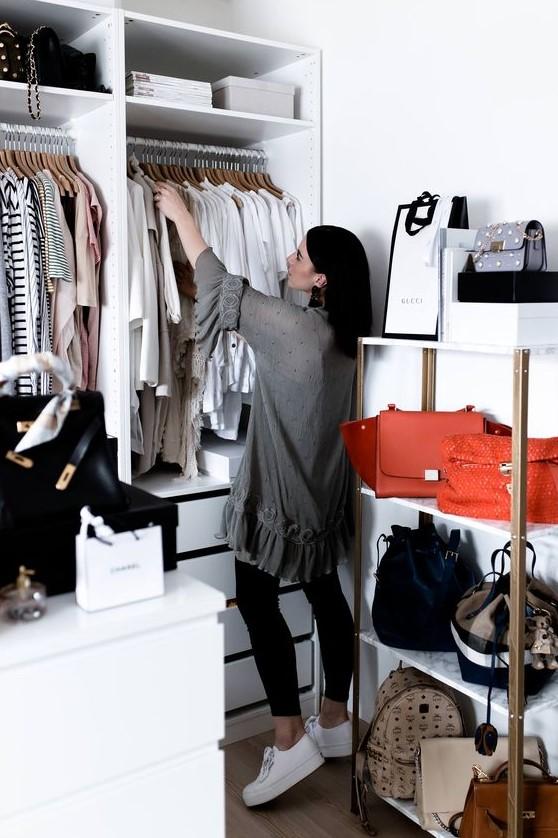 Μικρή ντουλάπα: 15 ιδέες για να την οργανώσεις καλύτερα