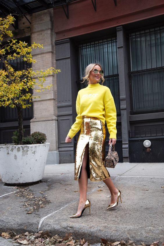 ιδέες-για-χριστουγεννιάτικο ντύσιμο-με-φούστα-Χριστούγεννα 2022-