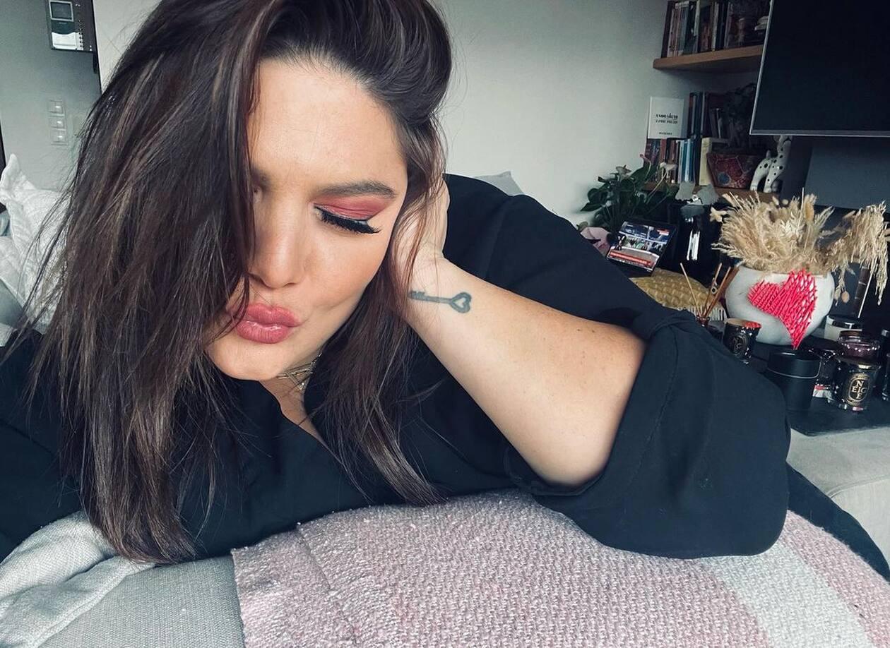 Δανάη Μπάρκα : Το υπέροχο σπίτι της με θέα πιάτο την Αθήνα