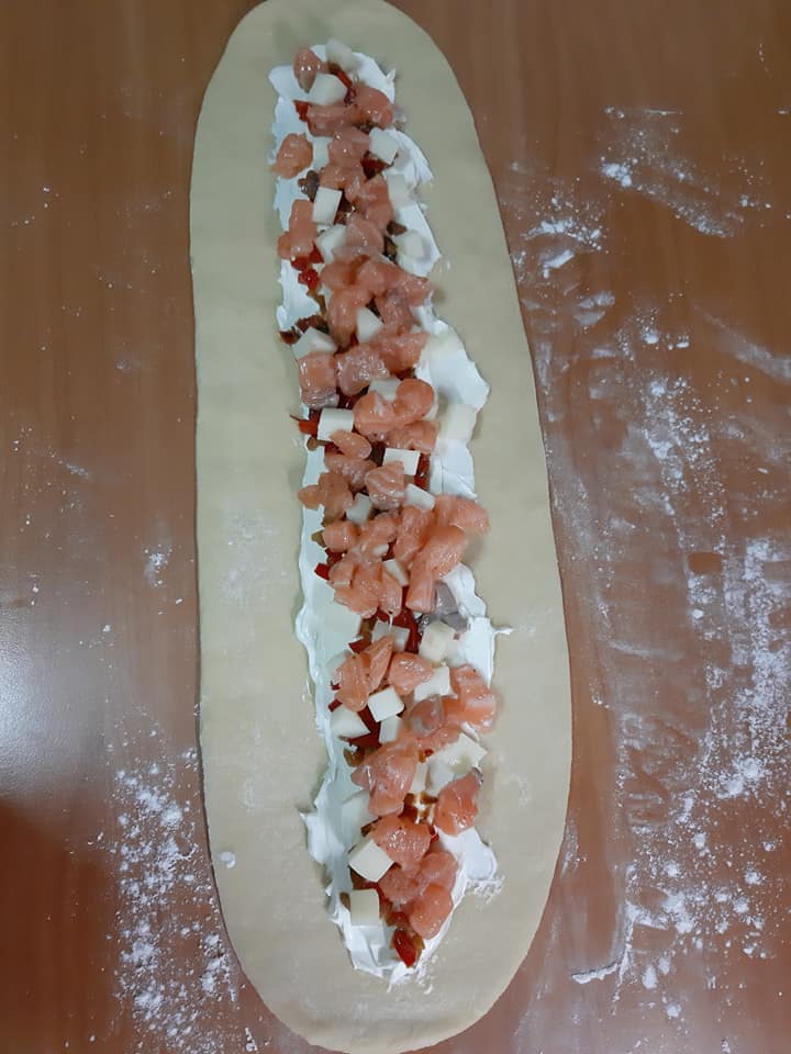 χριστουγεννιάτικη-πίτα-με-σολομό-συνταγή- χριστουγεννιάτικη-πίτα-με-σολομό-συνταγή-