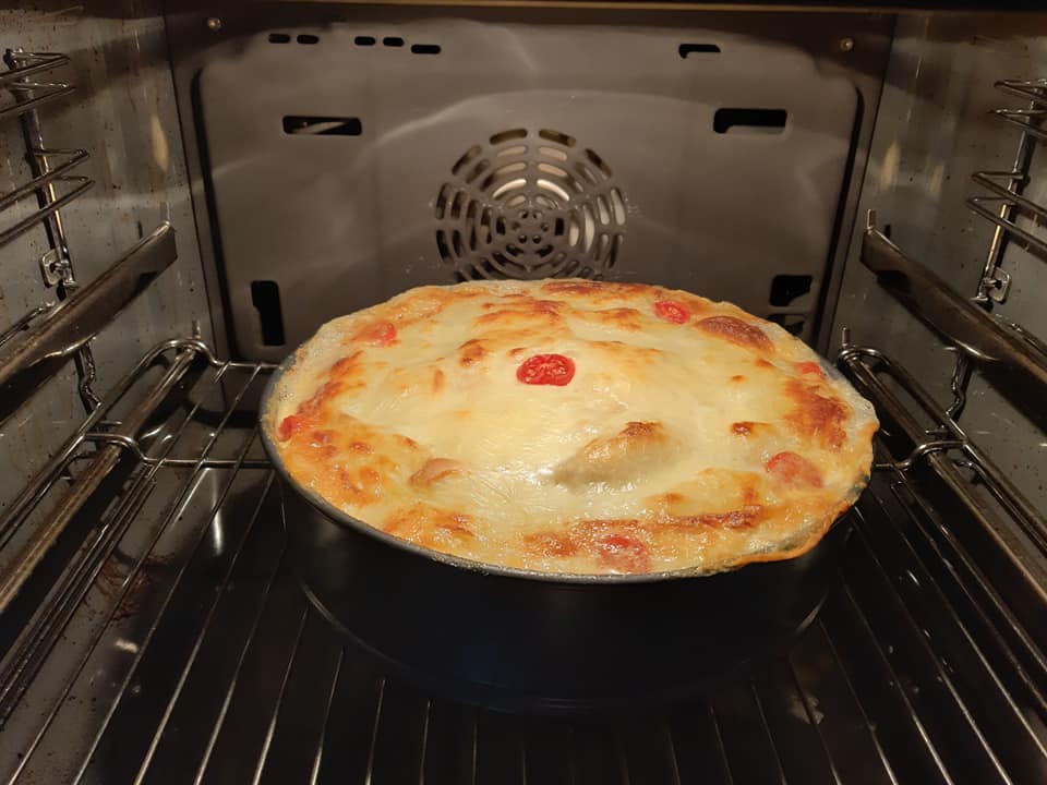 χριστουγεννιάτικη-πίτα-με-σολομό-συνταγή- χριστουγεννιάτικη-πίτα-με-σολομό-συνταγή-