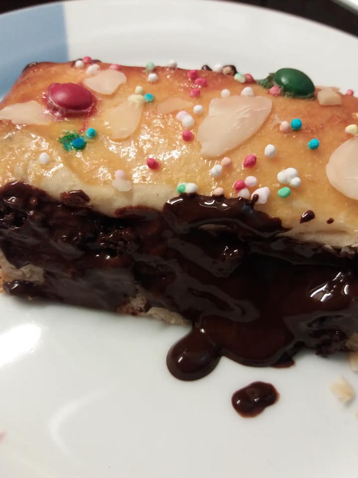 χριστουγεννιάτικο δέντρο-με-σφολιάτα-και-σοκολάτα-συνταγή-