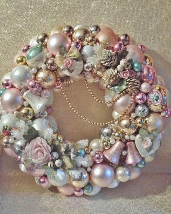 χριστουγεννιάτικο στεφάνι-με-παστέλ στολίδια-ιδέες- χριστουγεννιάτικο στεφάνι-με-παστέλ στολίδια-ιδέες-