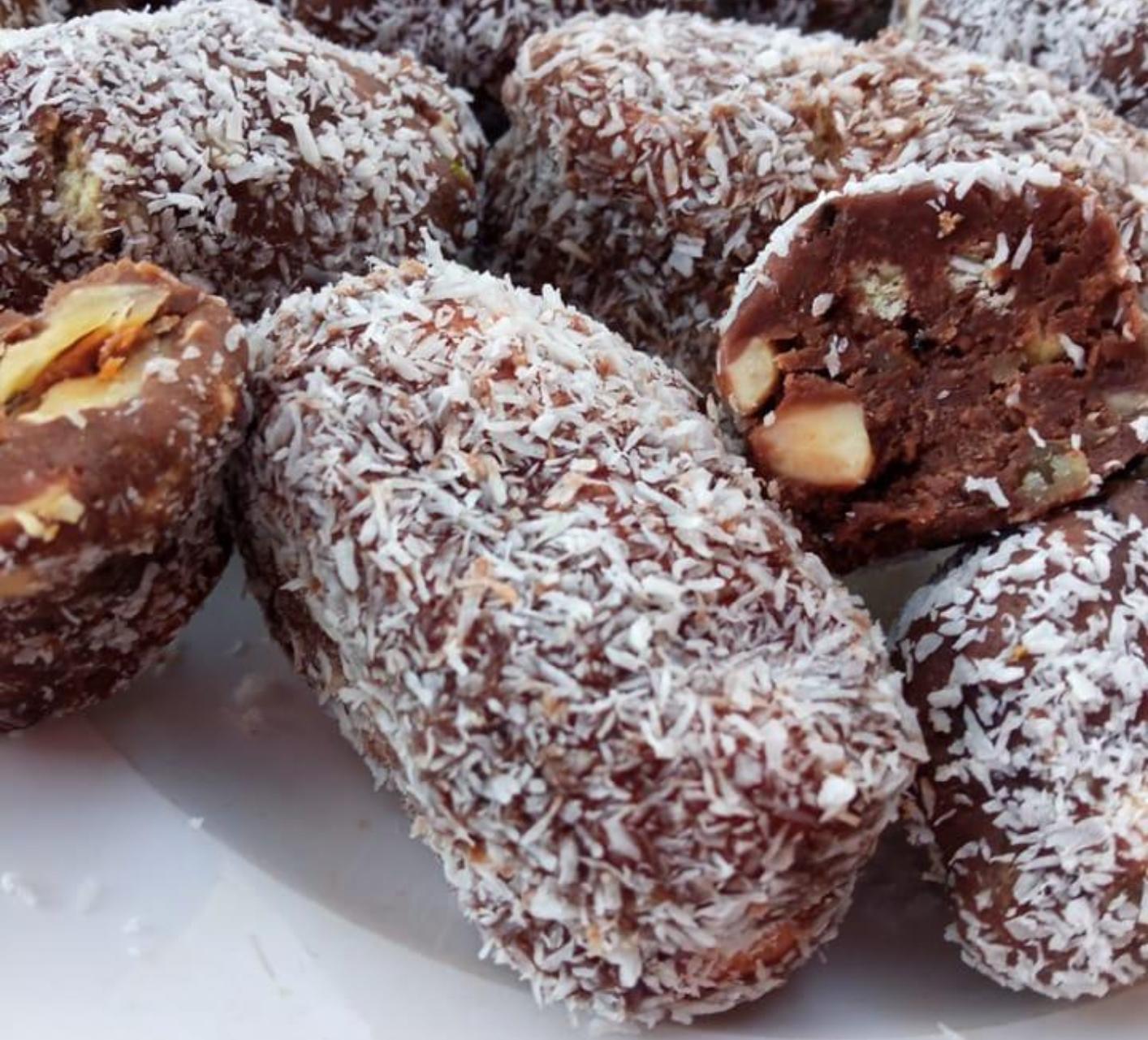 Χριστουγεννιάτικος κορμός σε μερίδες