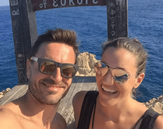 Η αδερφή του Χριστόφορου Παπακαλιάτη είναι σαν μοντέλο