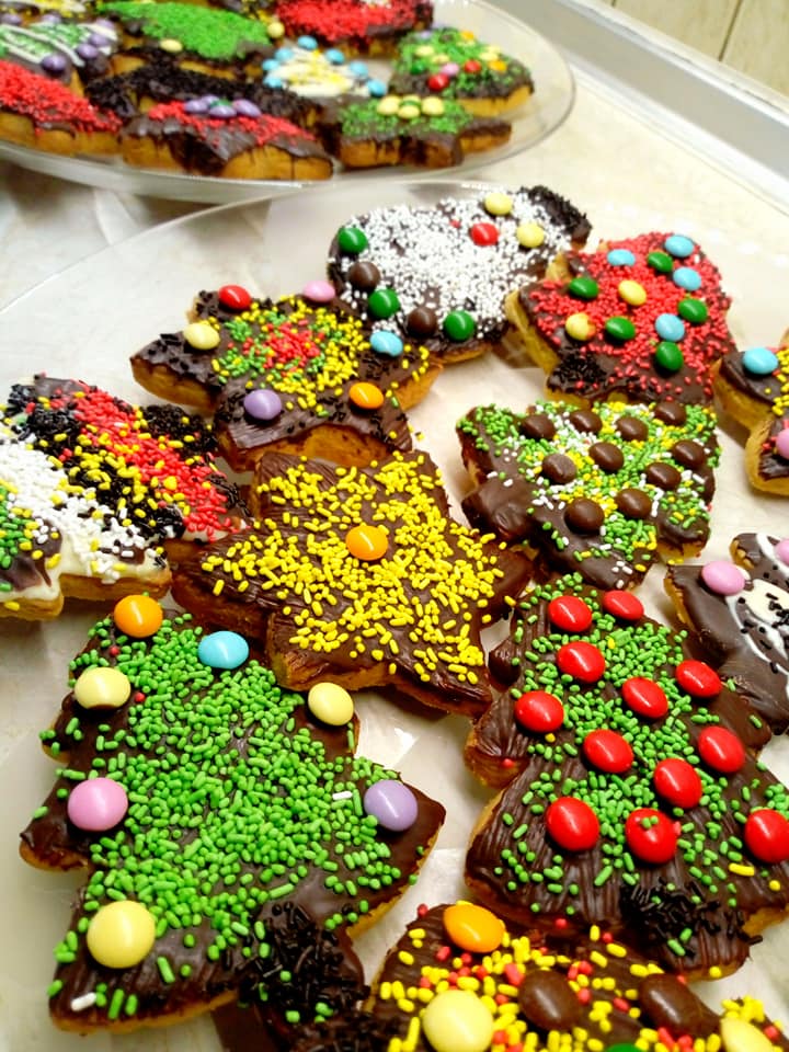 χριστουγεννιάτικα μπισκότα-γλειφιτζούρια-συνταγή- χριστουγεννιάτικα μπισκότα-γλειφιτζούρια-συνταγή-