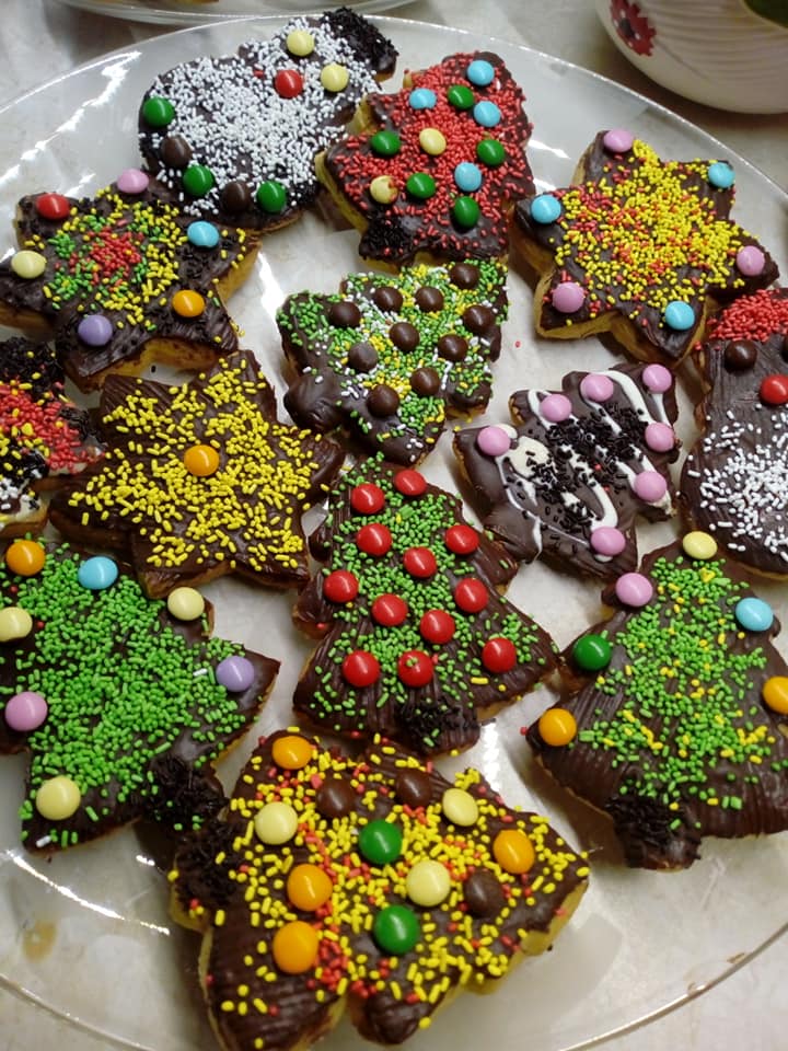 χριστουγεννιάτικα μπισκότα-γλειφιτζούρια-συνταγή-