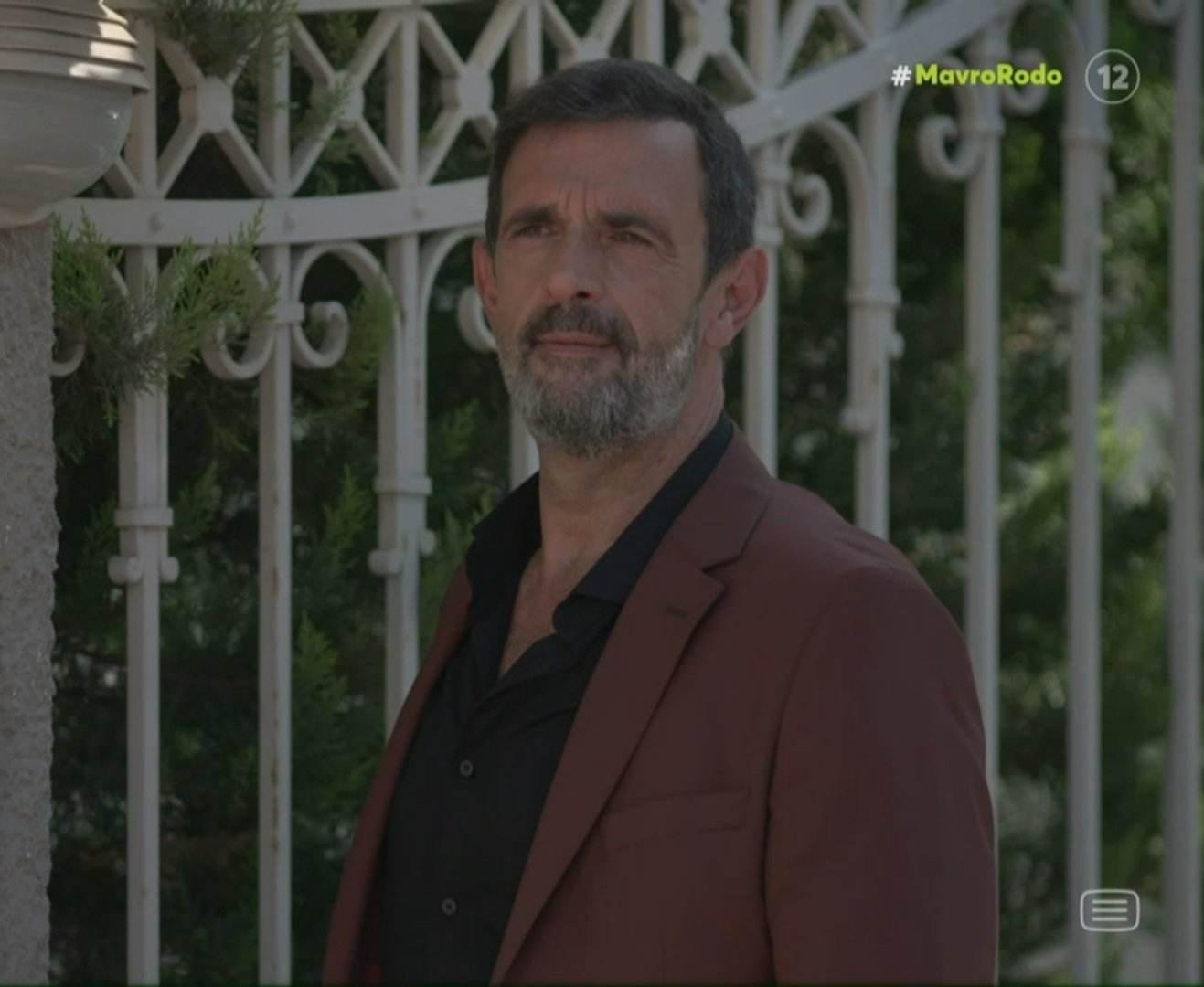 Μαύρο Ρόδο-Θέμης- Μαύρο Ρόδο-Θέμης-