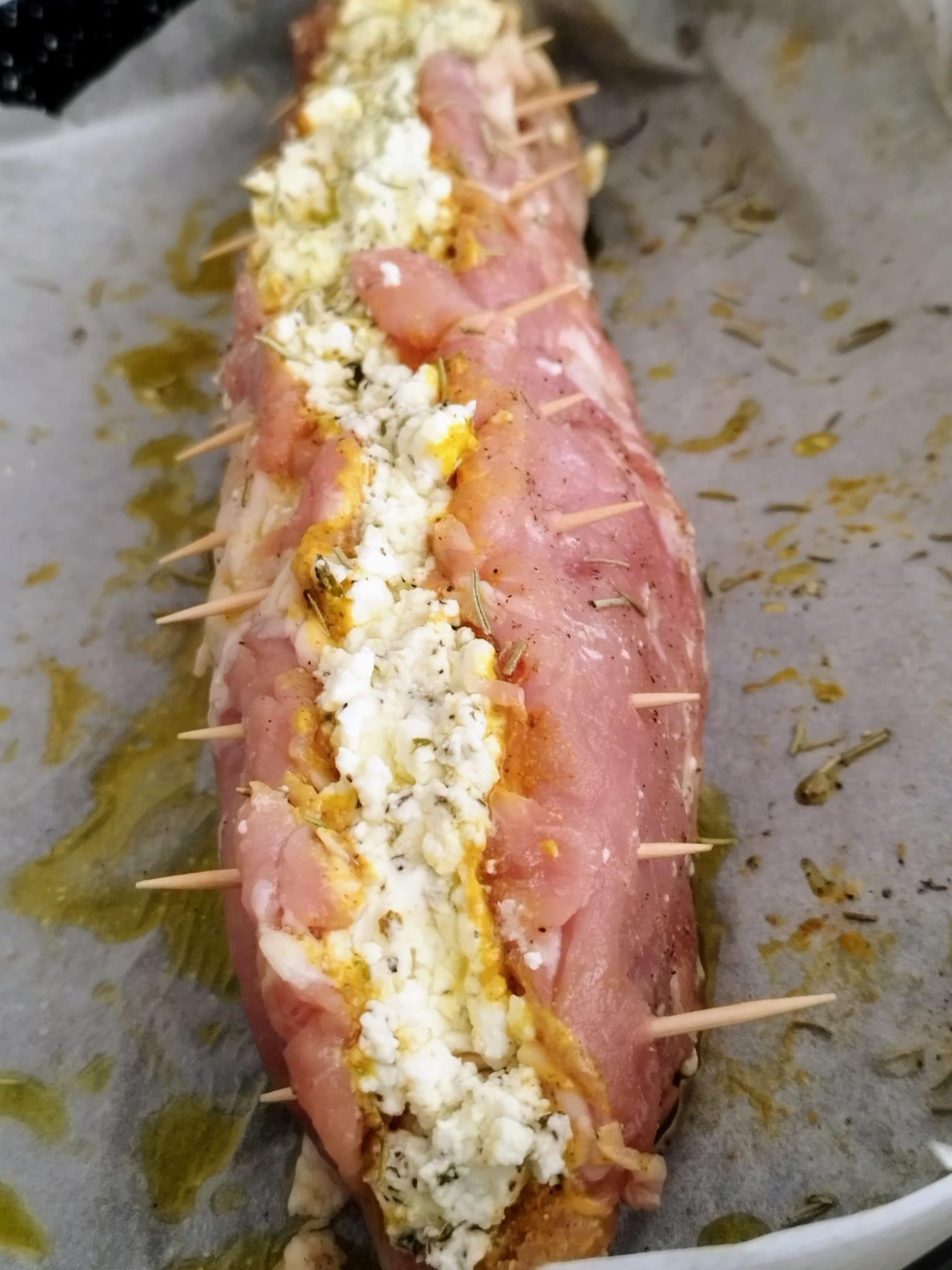 Ψαρονέφρι-γεμιστό-με φέτα-και-λιαστή ντομάτα-συνταγή-