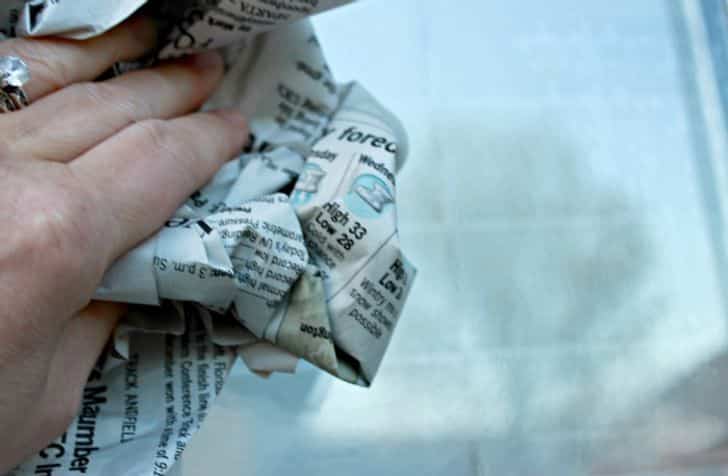 Θέλεις τζάμια αόρατα :Αυτός ο μαγικός συνδυασμός θα σε βοηθήσει