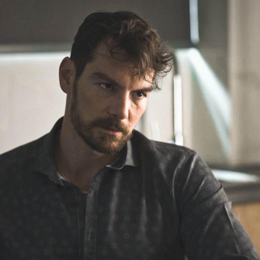 Μαύρο Ρόδο-Βίκος-