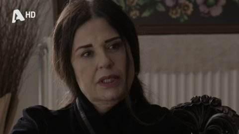 Σασμός: Ο Τόλης εκβιάζει την Καλλιόπη