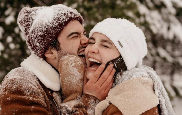 ο-άντρας-μου-είναι-τσιγκούνης-και-δεν-θέλει-Χριστουγεννιάτικες διακοπές-στο-εξωτερικό-