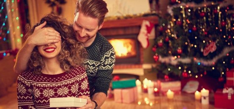 ο-άντρας-μου-είναι-τσιγκούνης-και-δεν-θέλει-Χριστουγεννιάτικες διακοπές-στο-εξωτερικό-