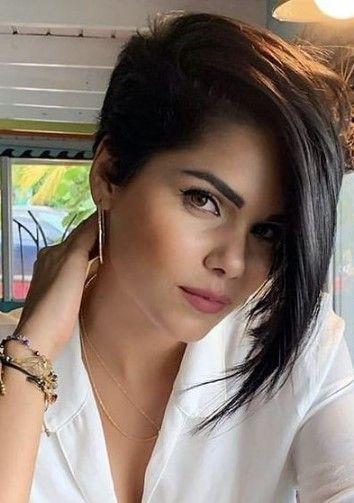 ίσια-κοντά μαλλιά-για-τα-Χριστούγεννα-ιδέες- ίσια-κοντά μαλλιά-για-τα-Χριστούγεννα-ιδέες-