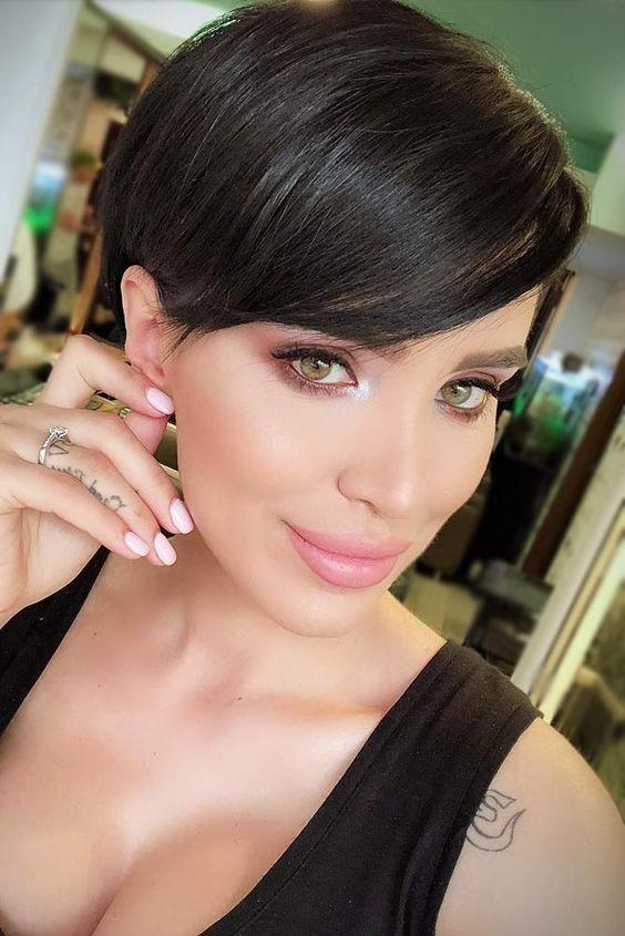 ιδέες-για-χριστουγεννιάτικα χτενίσματα-σε-κοντά μαλλιά- ιδέες-για-χριστουγεννιάτικα χτενίσματα-σε-κοντά μαλλιά-