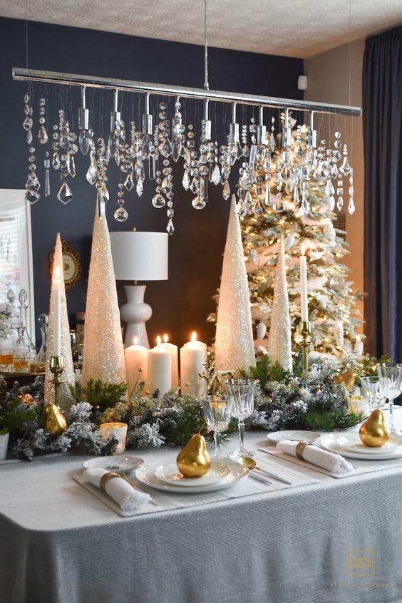 ιδέες-για-χριστουγεννιάτικη διακόσμηση-στο-τραπέζι-του-ρεβεγιόν-Χριστούγεννα 2022-