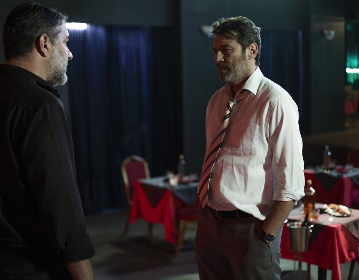 Αυτή η νύχτα μένει: Ο Χρήστος βρίσκεται με την πλάτη στον τοίχο