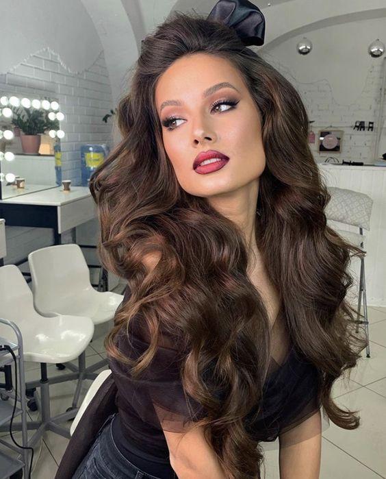 χαλαρές μπούκλες-με-όγκο-ιδέες- χαλαρές μπούκλες-με-όγκο-ιδέες-