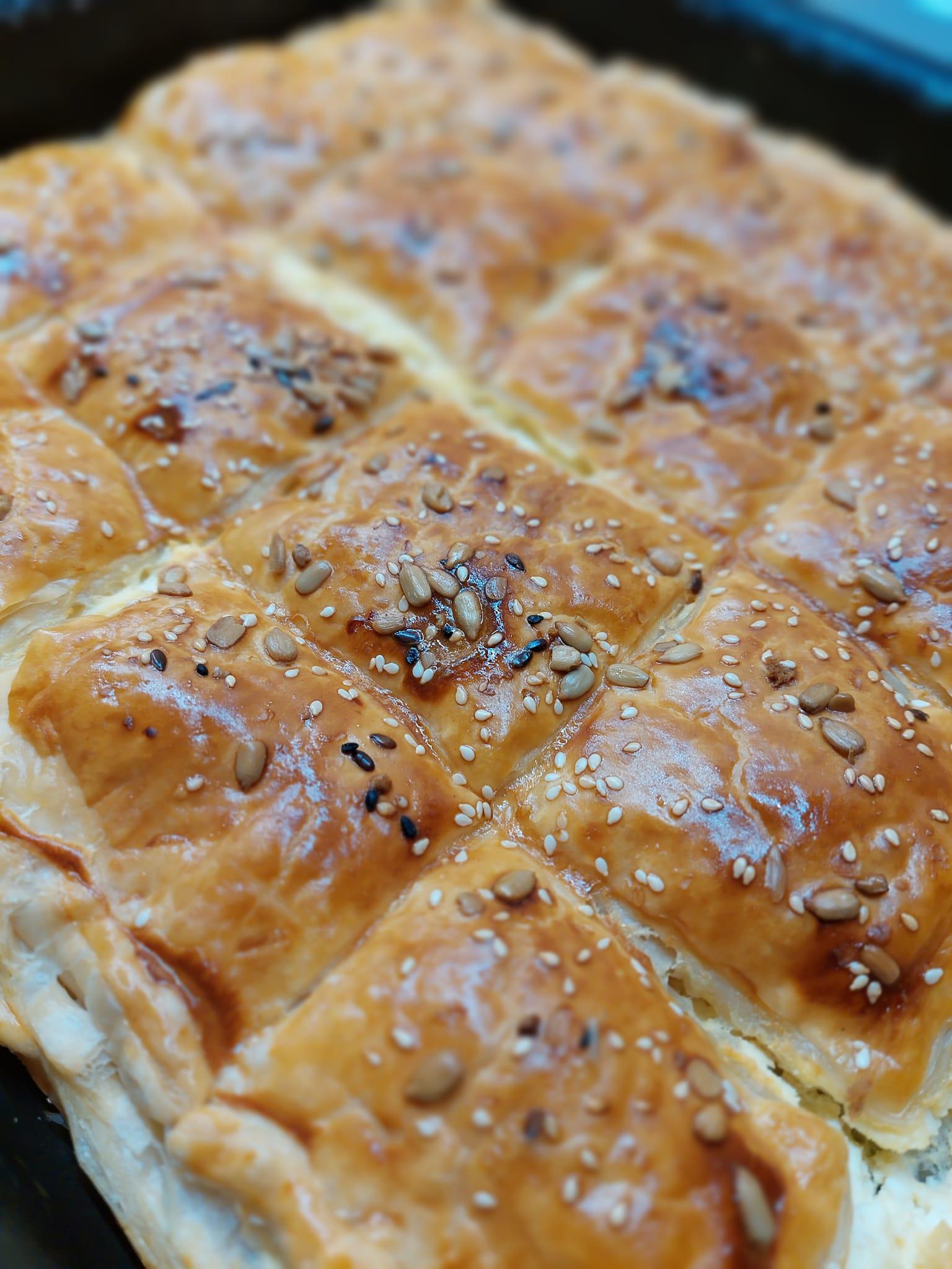 συνταγή-για-τυρόπιτα-με-φύλλο σφολιάτας-