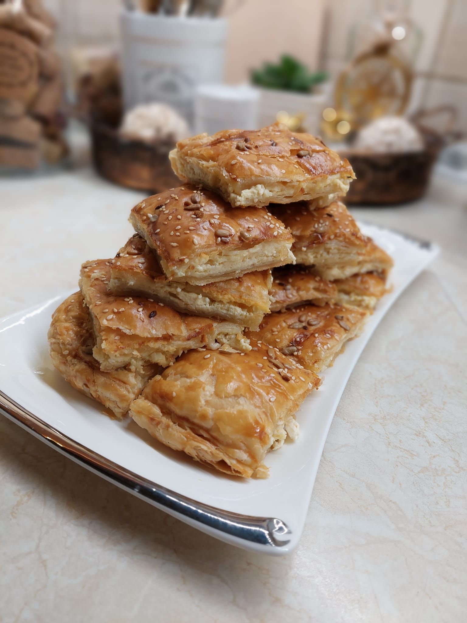 συνταγή-για-τυρόπιτα-με-φύλλο σφολιάτας-