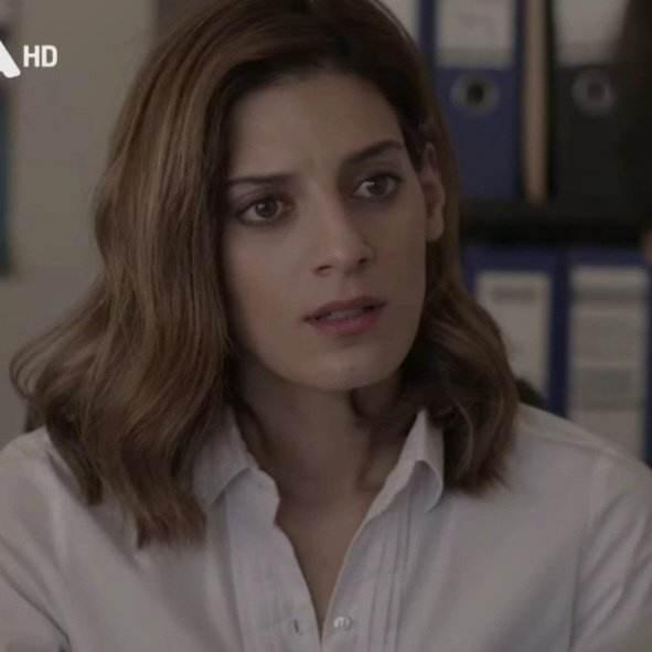 Σασμός: Η Αργυρώ βλέπει τον Σταύρο να παίρνει το παιδί της μακριά