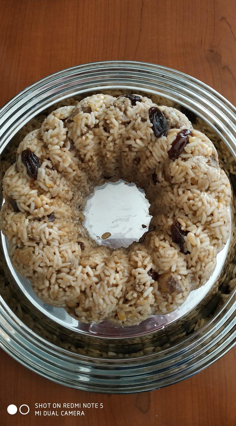 χριστουγεννιάτικη συνταγή-για-πιλάφι-με-κουκουνάρια-και-κάστανα- χριστουγεννιάτικη συνταγή-για-πιλάφι-με-κουκουνάρια-και-κάστανα-