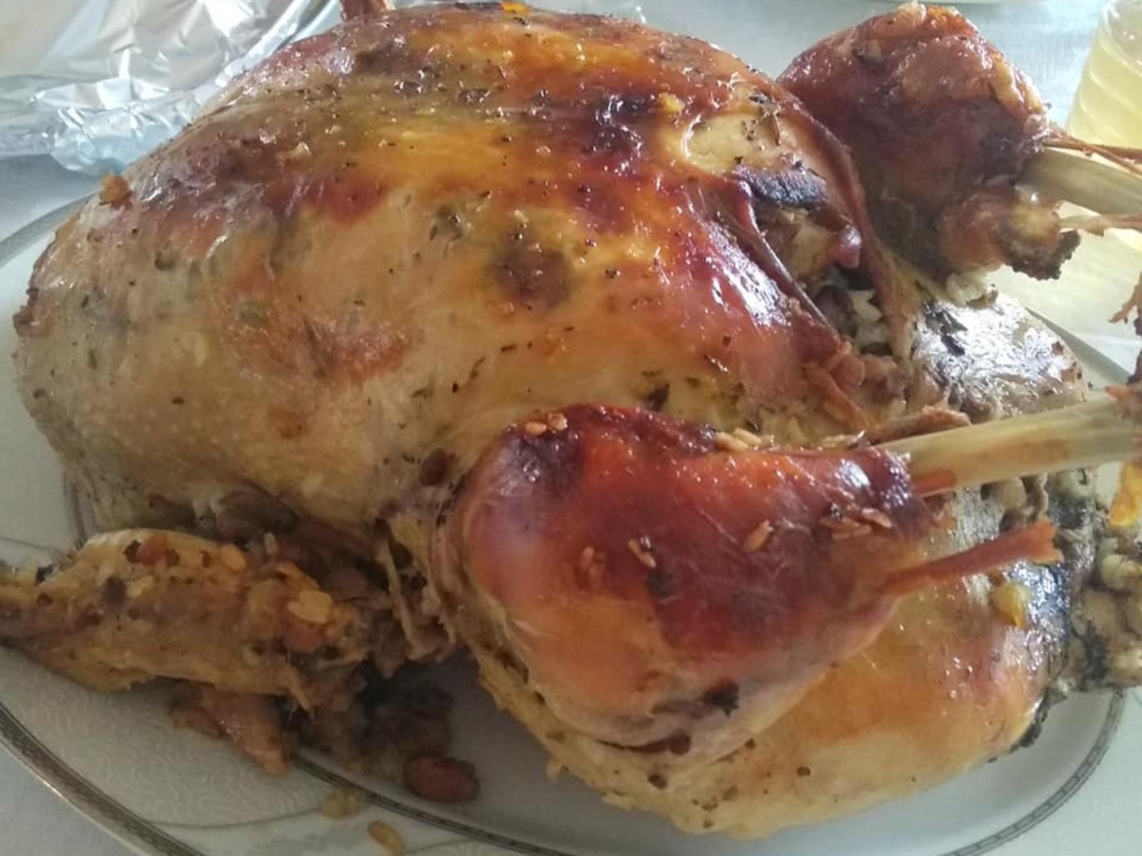 γέμιση-με-κάστανα-ρύζι-και-ρόδι-για-γαλοπούλα-και-κοτόπουλο-συνταγή-