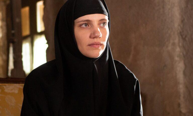 Μαύρο Ρόδο: Ο πόνος τους φέρνει κοντά